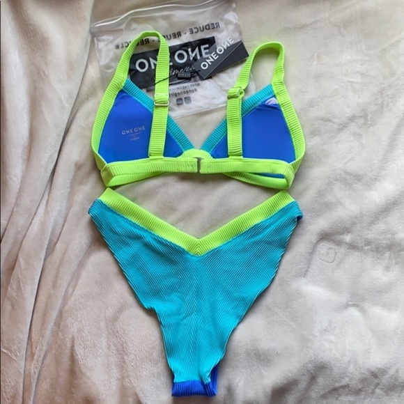 Poshmark Buy And Sell Fashion Home Decor Beauty More